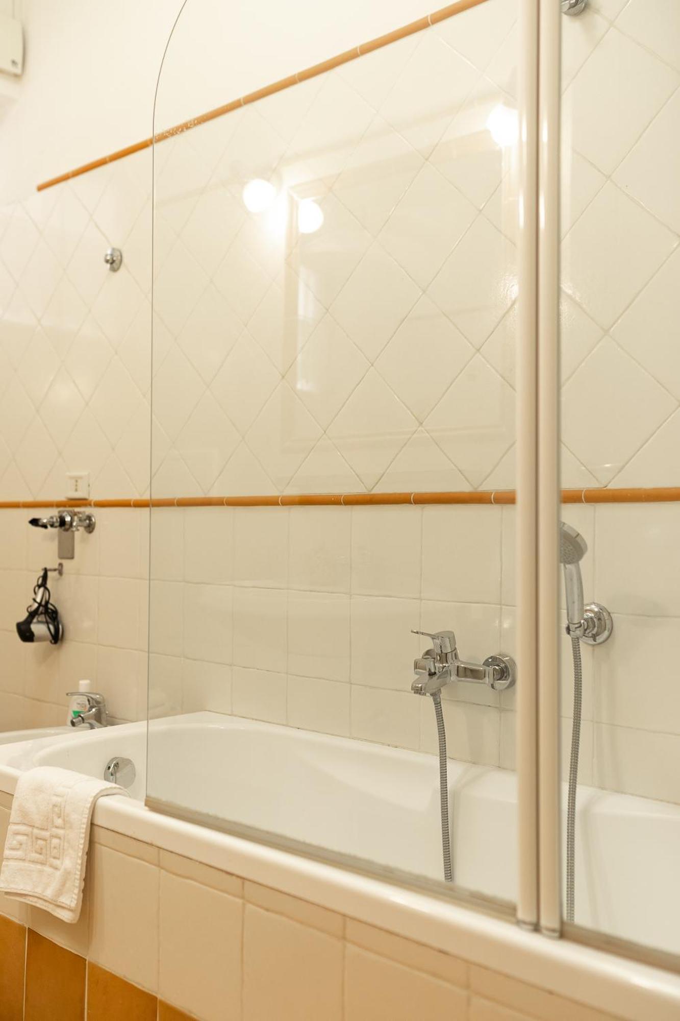 Casa Vacanze - Mirabella - Roma Esterno foto